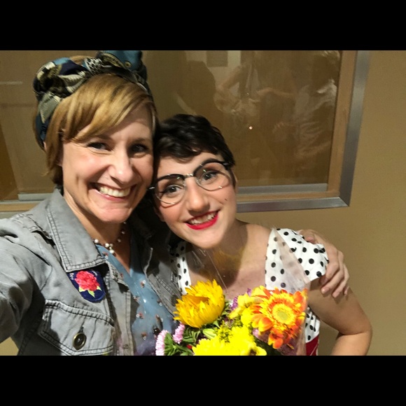 Meet your Posher, Chelsea. - Picture 4 of 8